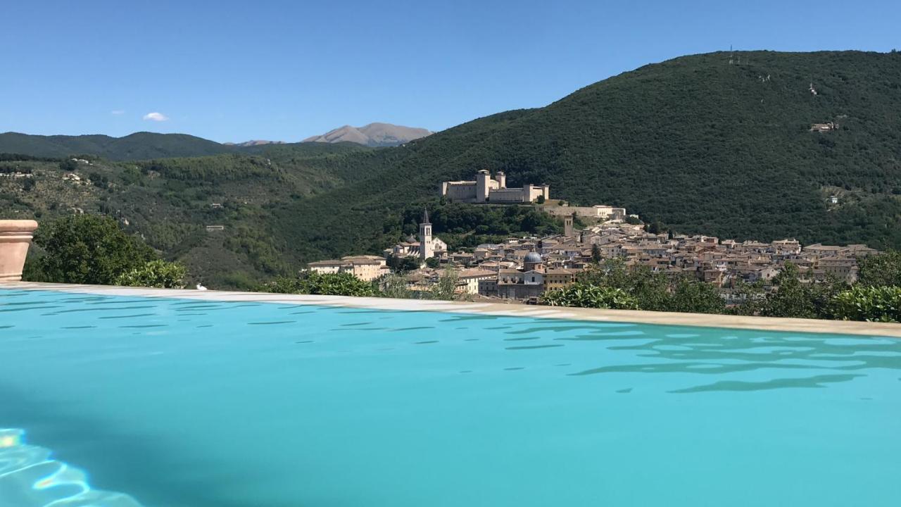Agriturismo Collerisana Spoleto Ngoại thất bức ảnh