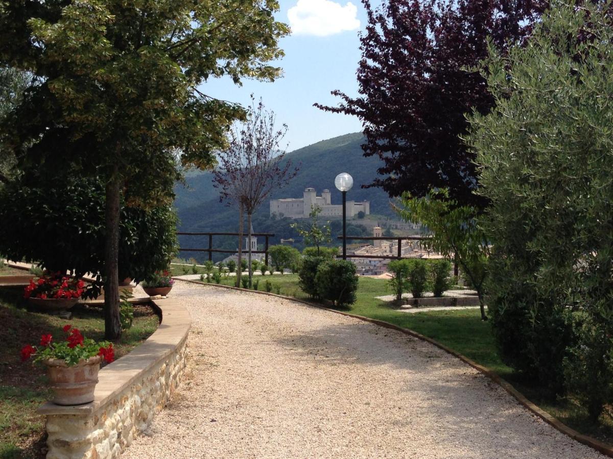 Agriturismo Collerisana Spoleto Ngoại thất bức ảnh